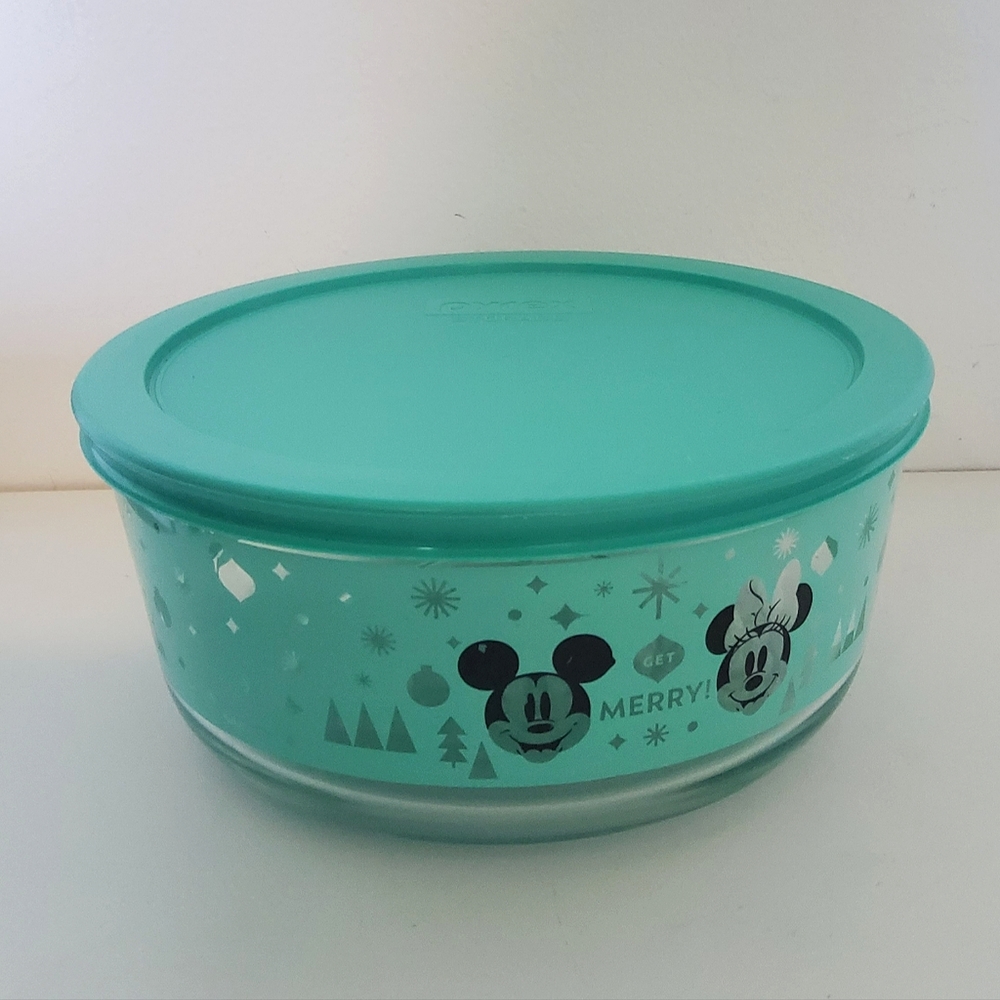 Disney Pyrex glass food storage USA